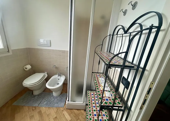 L'angolo Di Simone - Centre * 라벤나